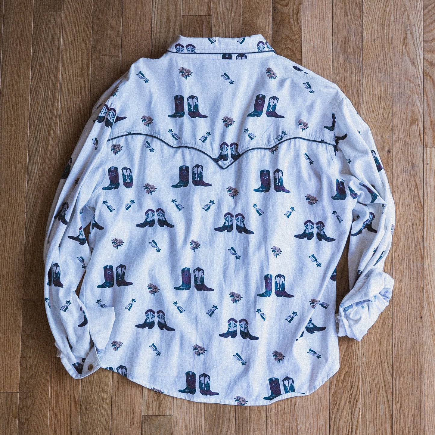 Side Saddle Western Button-Up Shirt