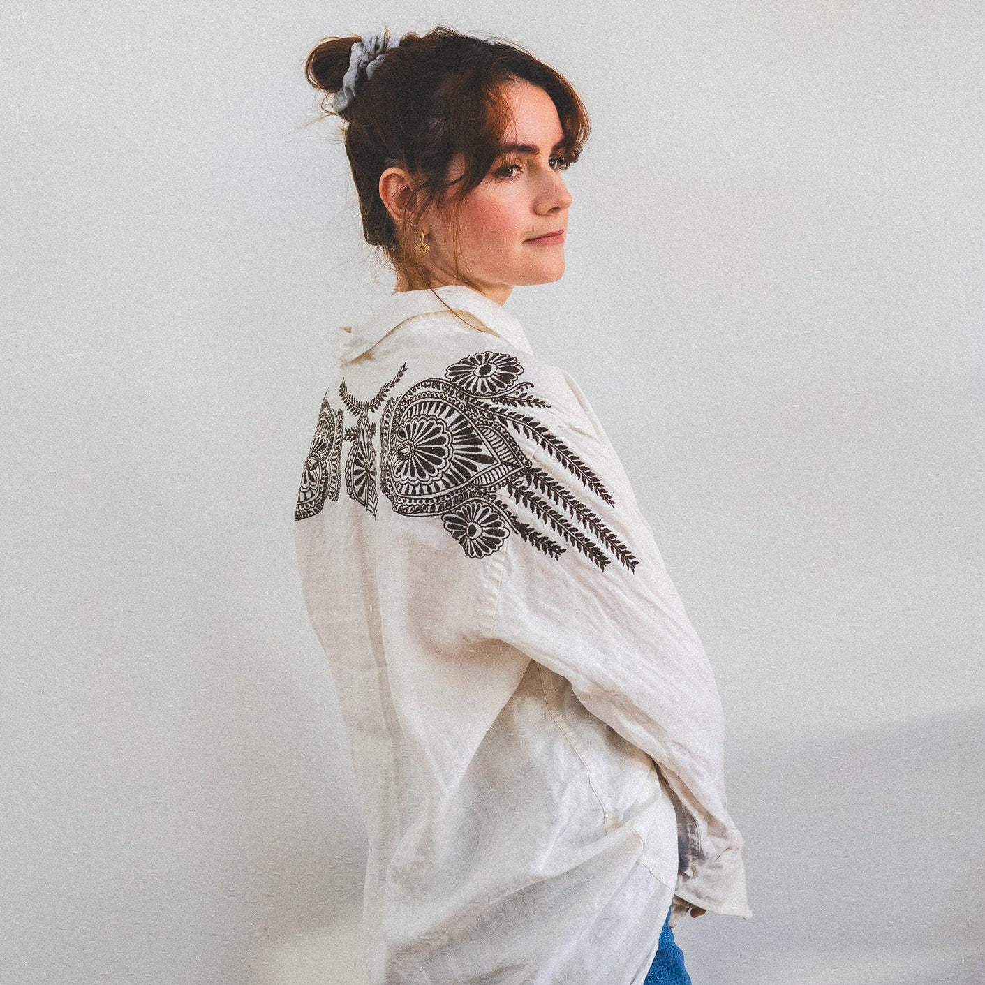 Embroidered Linen Button Down
